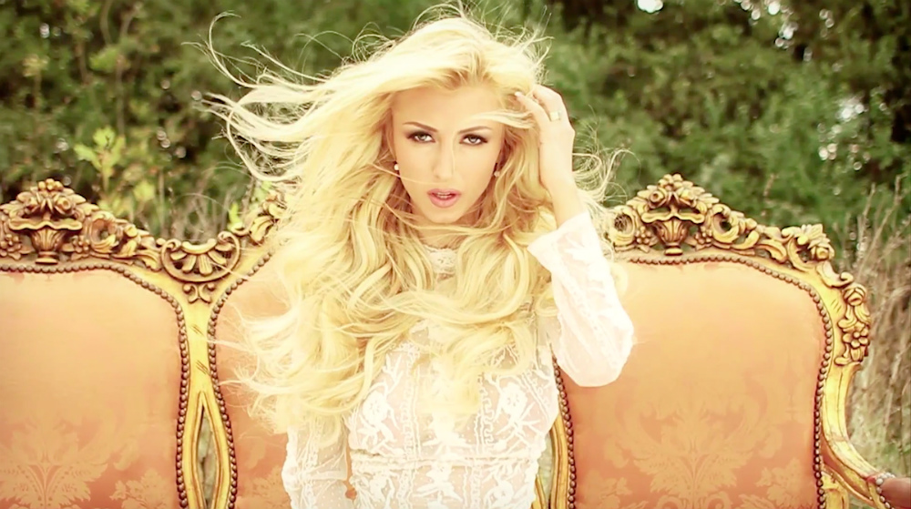 Andreea Balan: Ma doare fara tine