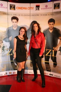 59666_516707288341137_1197888617_n