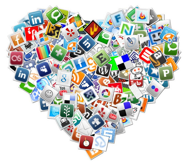 Lucrezi in Social Media?