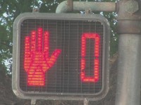 Hai dragilor, traversăm și noi astăzi?
