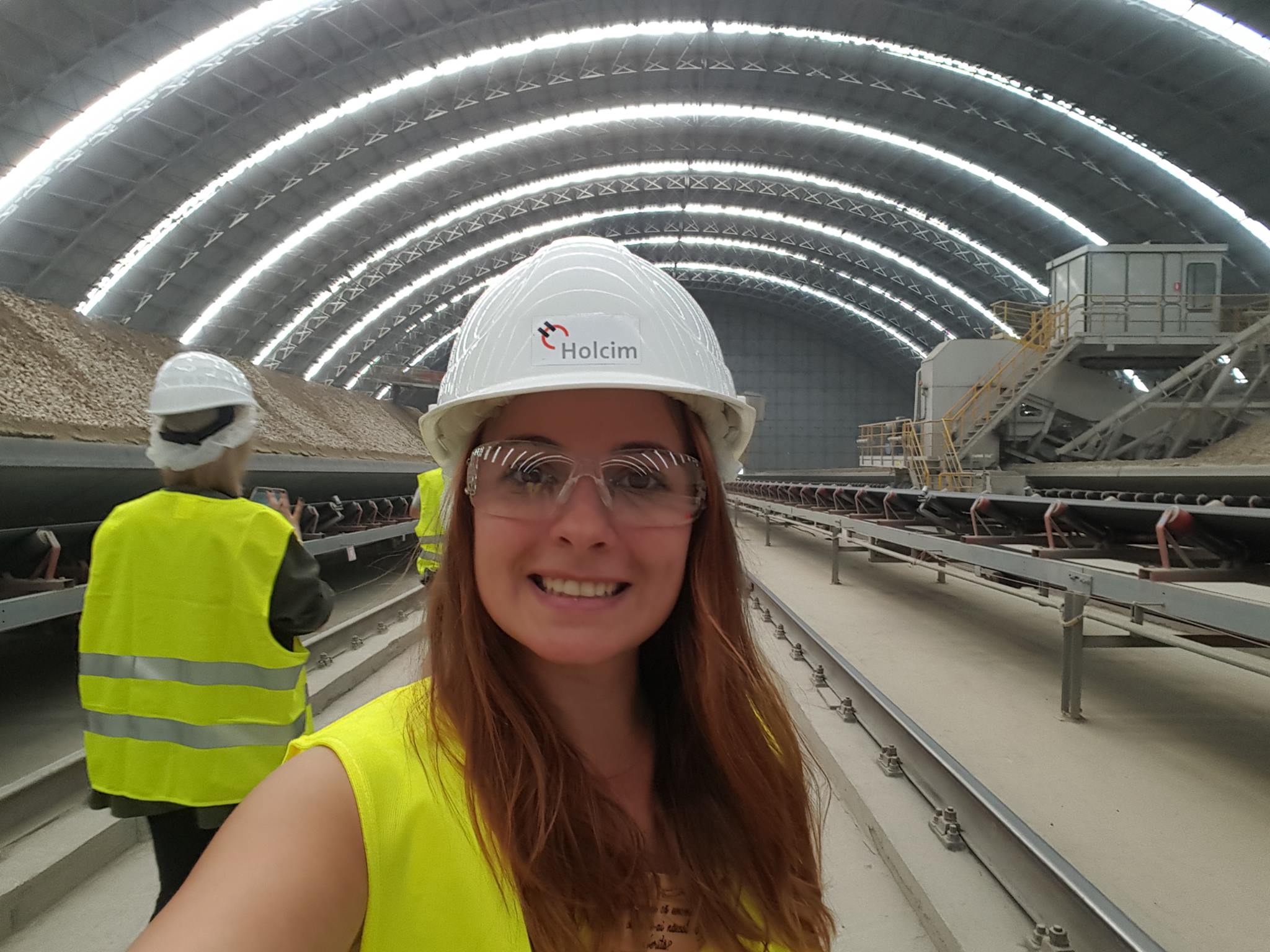 10 lucruri de ştiut despre Fabrica Holcim